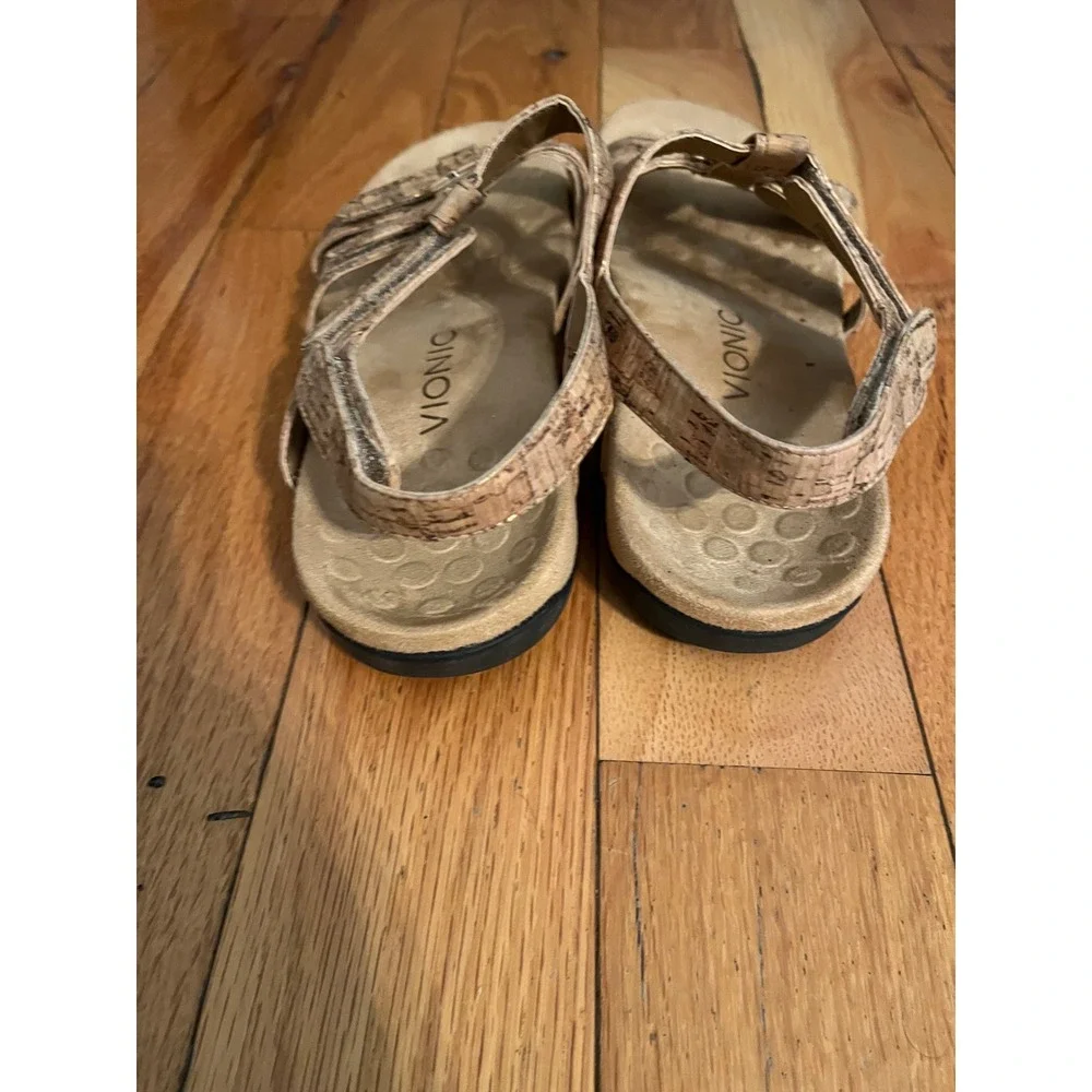 Women's‎ Vionic Amber Adjustable Sandal Size 8